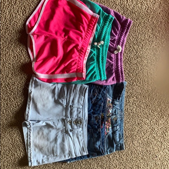 Six pairs of girls 10-12 shorts new condition - Picture 1 of 1